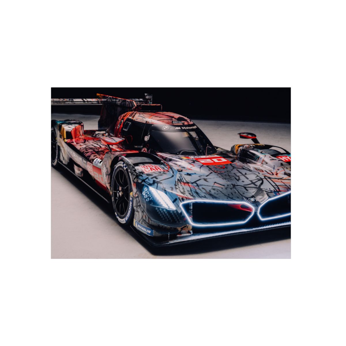 M Hybrid 4K Aluminium Composite Wall Art